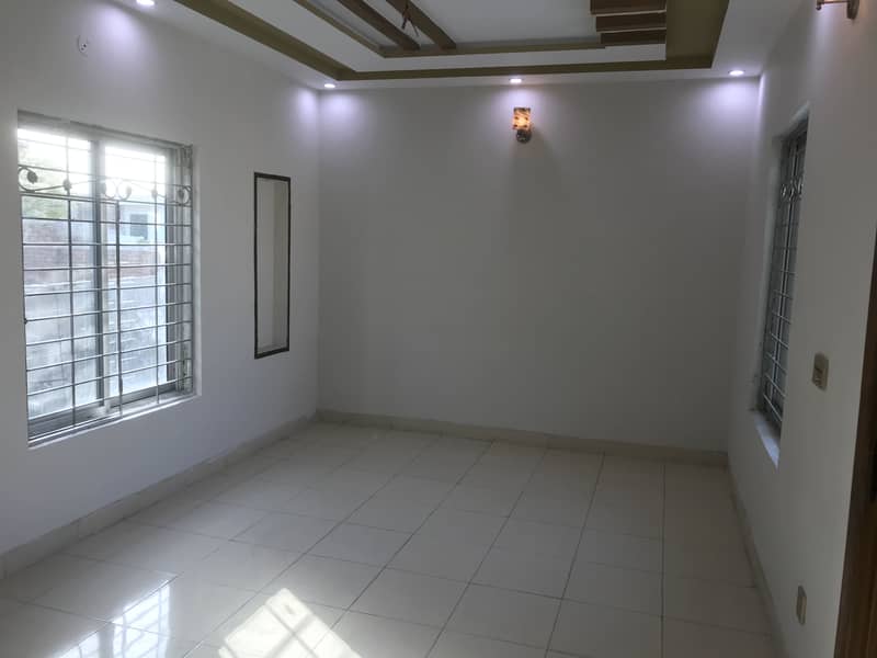 5 Marla Good Condition House For Rent In Dha 11 14