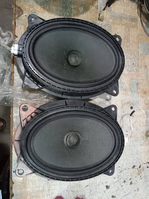 Toyota Prius original speaker  1800 1