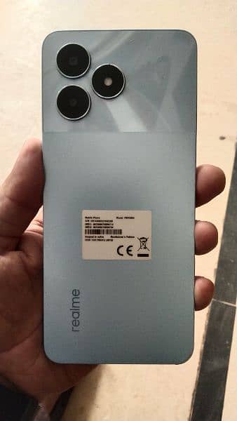 Realme note50  condition 10/10 with complete box only glass crack 1