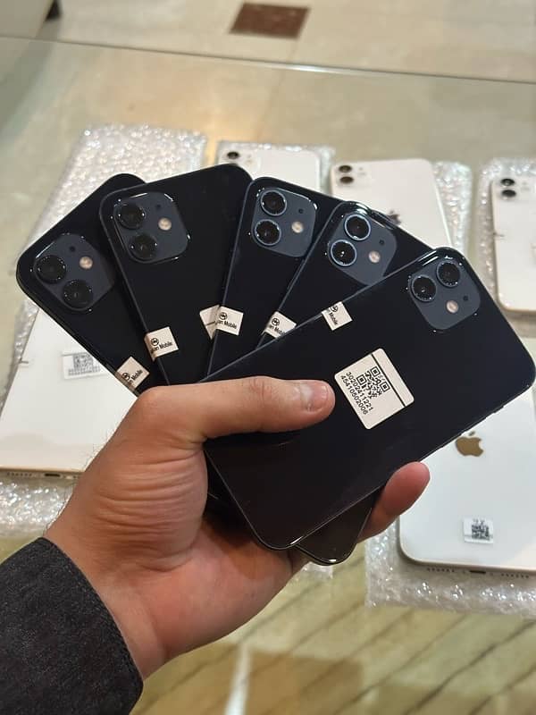 IPHONE 11 JV 64GB IPHONE 12 JV 64GB IPHONE 13 JV 128GB 1