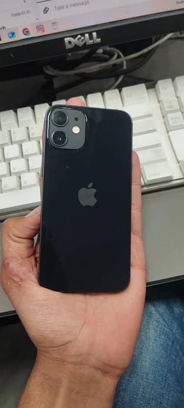 IPhone 12 mini 4