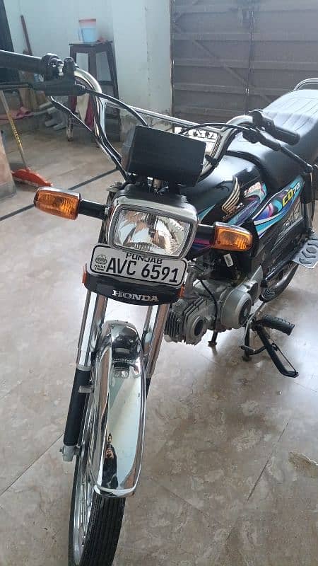 Honda CD 70 2024 1