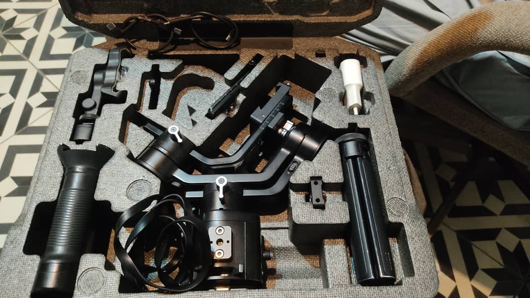 DJI Ronin SC gimble 0