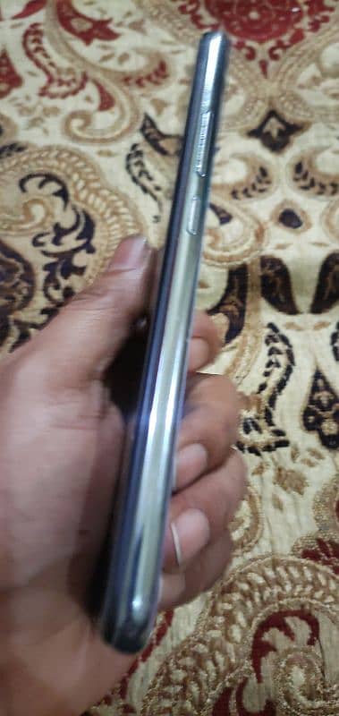 very nice mobile 8gb ram 256 gb memory PTA aproved 4