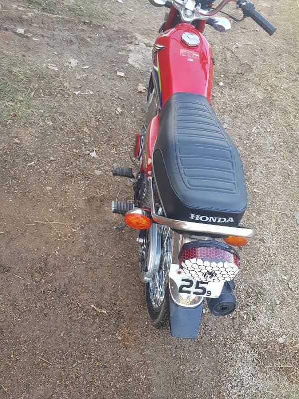 honda cg 125 for sale  Punjab number  17 model 5