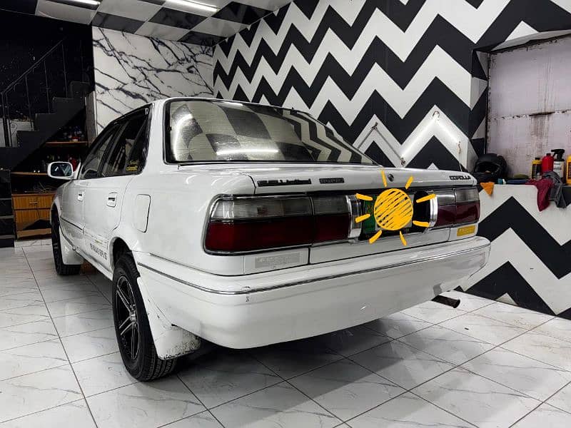 Toyota Corolla 1992 4