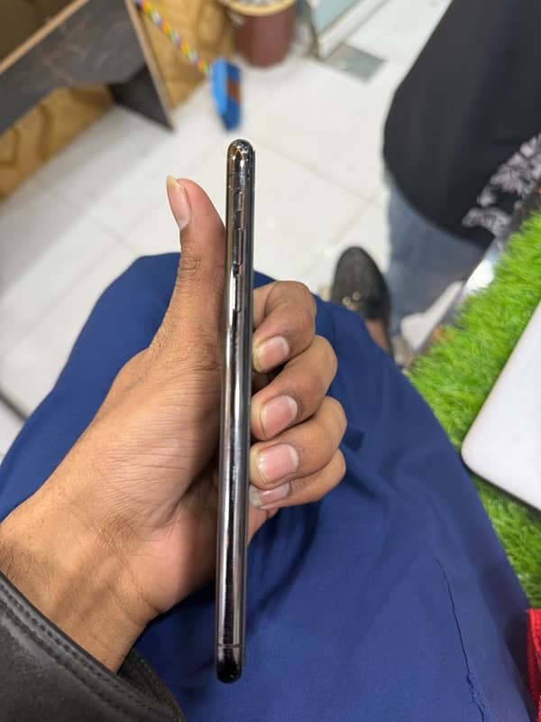 iPhone XS Max 64Gb jv 2 month sim working ha better 91% 1