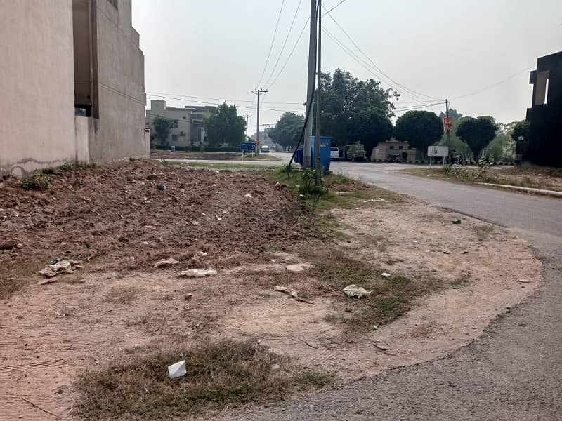 Kanal Plot Khyaban Amin Society Near Ring Road Lahore 7