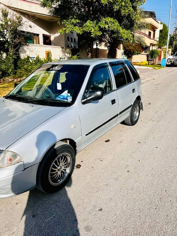 Suzuki Cultus VXL 2005 5