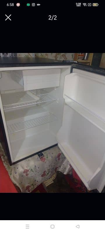 Haier mini bedroom size fridge 1