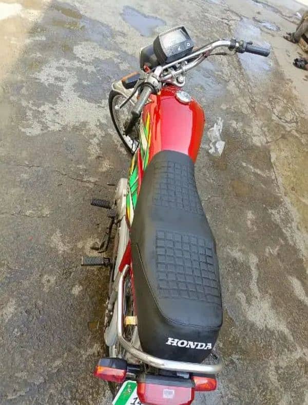 honda cd 70 red color 0