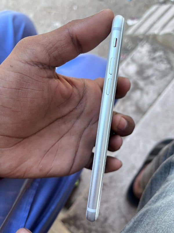 iPhone 8 all ok non PTA  new condition 5