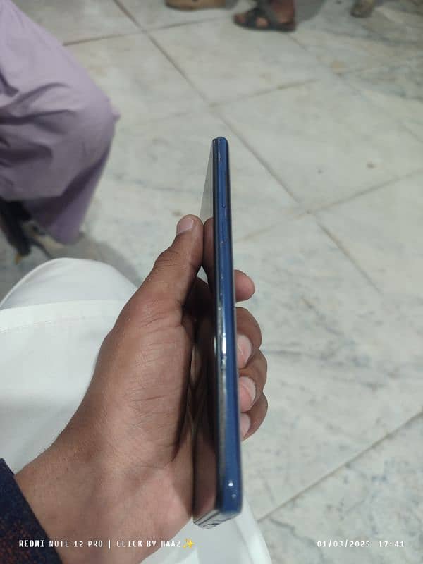 Redmi Note 9 4