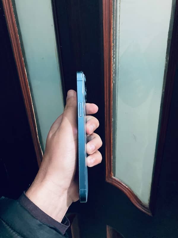 Iphone 13 pro max Pta approved 6