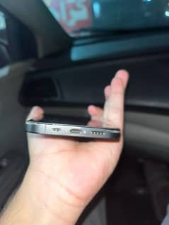 iPhone 12 pro Jv A1 condition