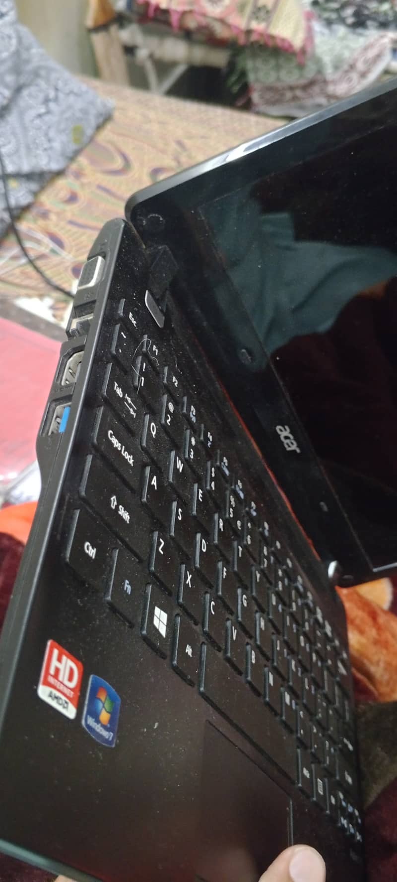 Acer Aspire V5, 4GB Ram, 500 GB Memory 4