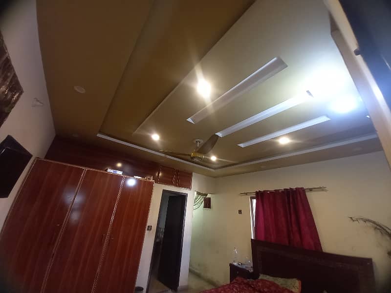 4 marla Double story corner house for sale in Hanif Garden moeez Town salamat Pura Lahore 3