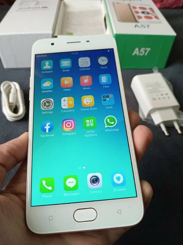 smartphone oppo A57 like pinpack 2