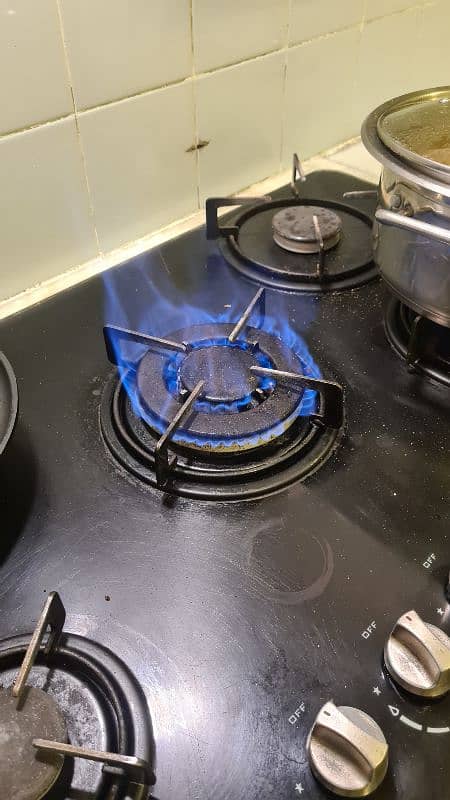 MIDAS - 36 Inch imported Glass 5 Burner Hob. 1