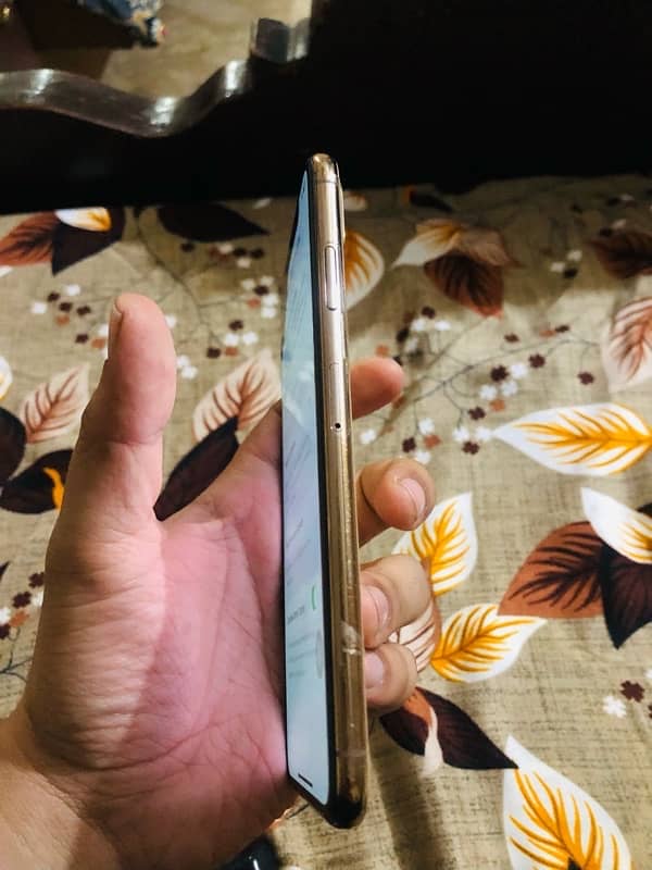 Iphone Xs max PTa approved 2 days money back garantre 3