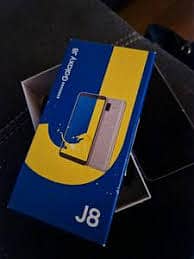 Samsung Galaxy J8 with box 0