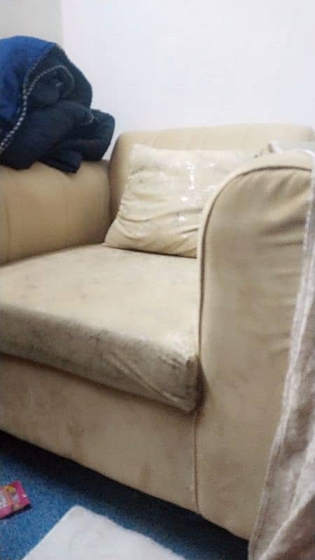 1 seater sofa for sale 4