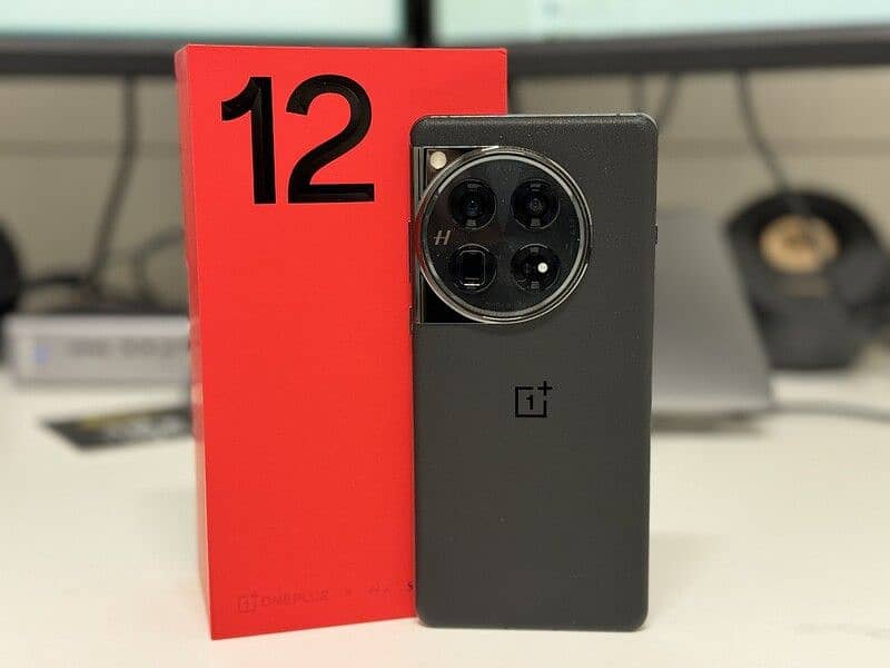 OnePlus 12 0