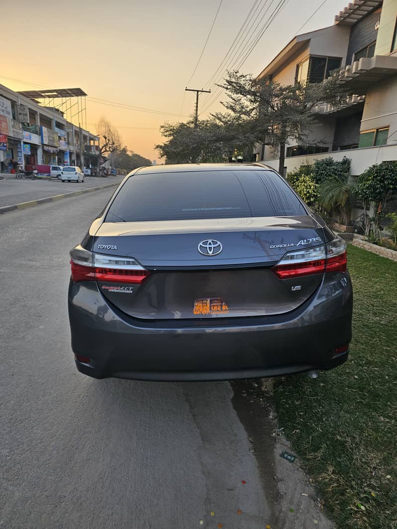 Toyota Corolla Altis 2017 Auto Original facelift Model 5