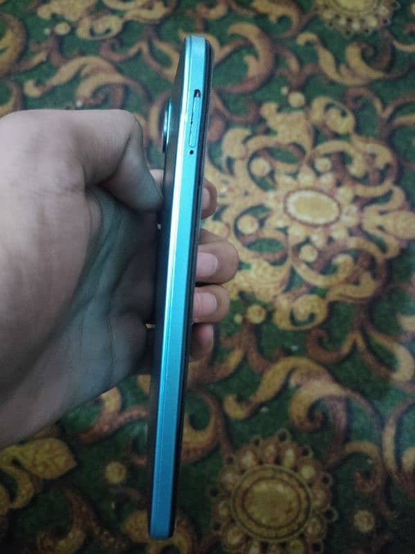 infinix note 12 6/128 5