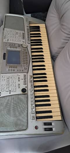 Yamaha psr 2100