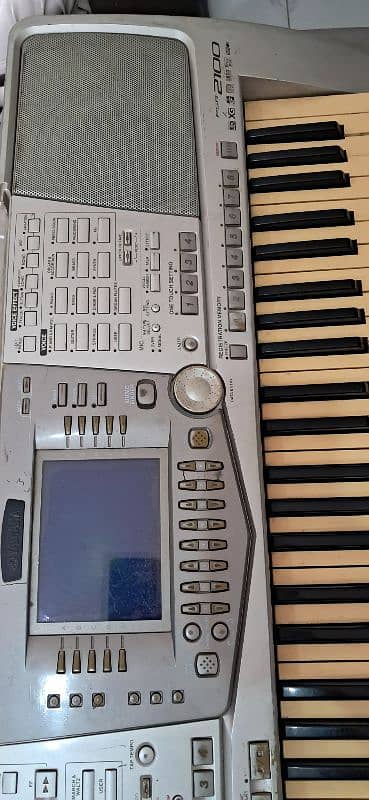 Yamaha psr 2100 2