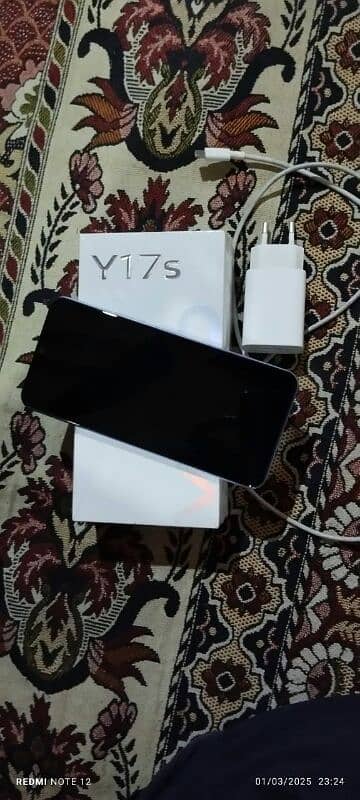 vivo Y17s 6 128 03025078230 8