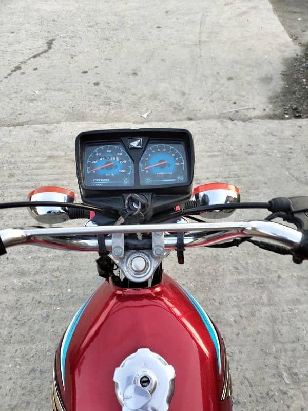 Honda CG125 model 2018 Rawalpindi number 03341511728 4