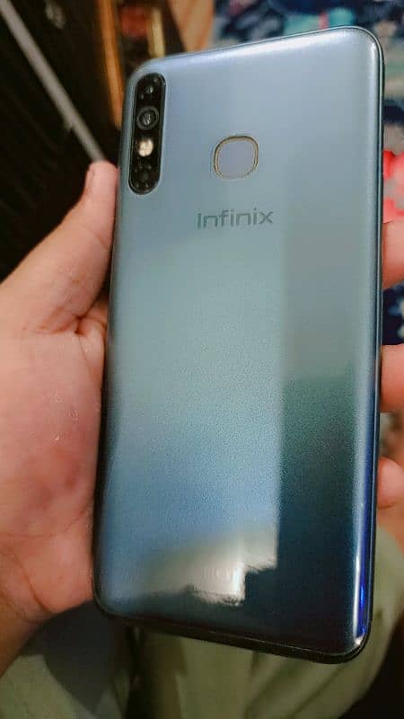 infinix hot 8 4/64 1