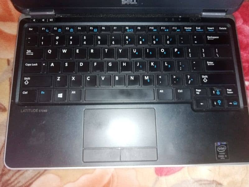 Dell Laptop i5 4th Gen 1