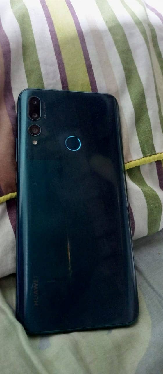 Huawei Y9 2019 128 GB 4 RAM 4