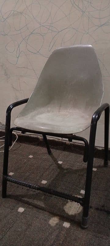 Chair 0