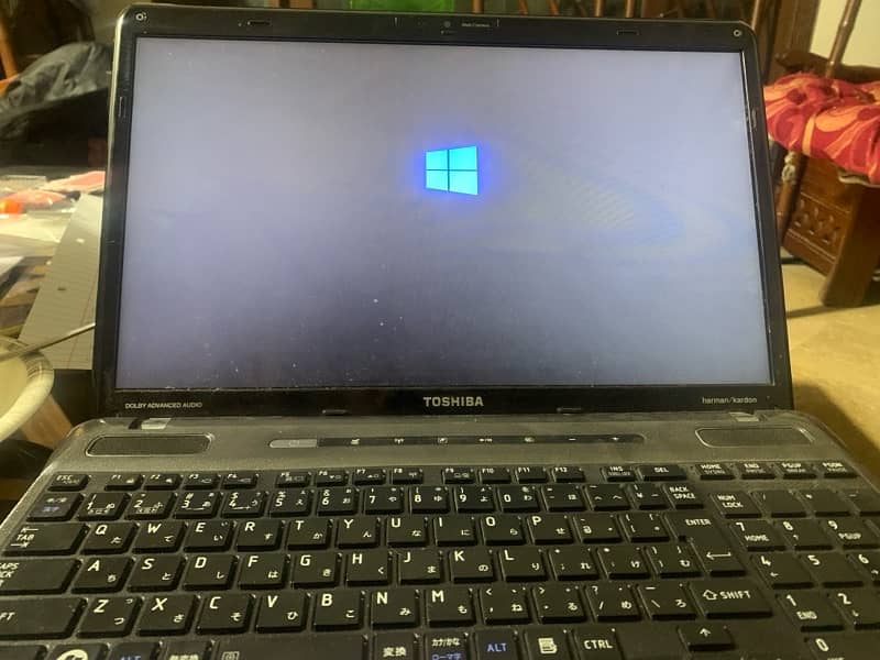 Toshiba laptop 1