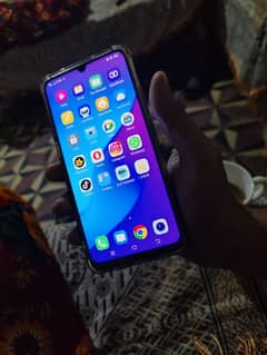 vivo s1 with box 6/128