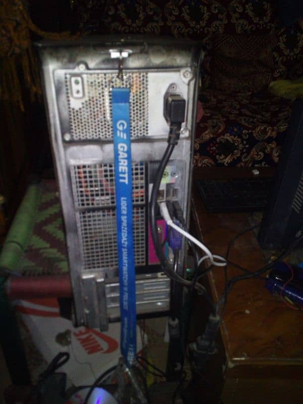 BEST CPU IN GOOD WORKING FOR RAMADAN OFFER ALL SETUP IN VERY LOW PRICE 5