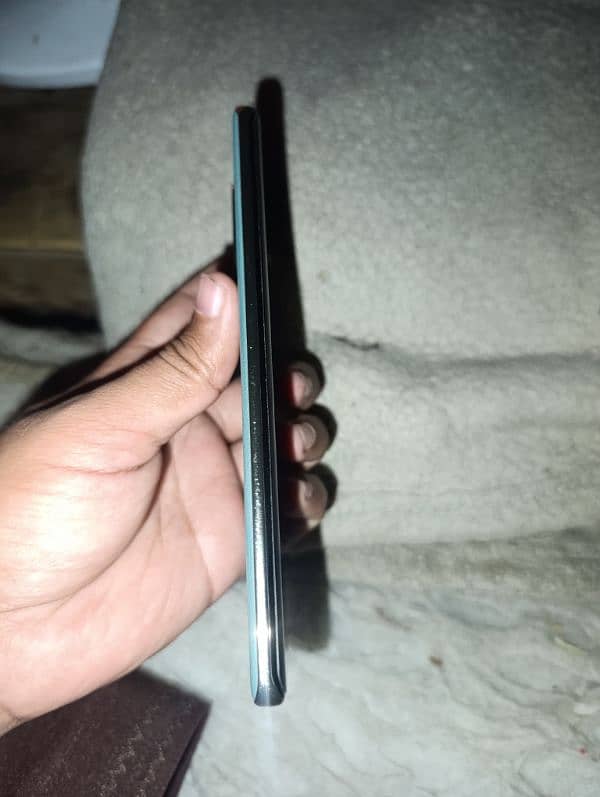 infinix zero 30 pta aprovd good Mobil 8+5 GB ram 4