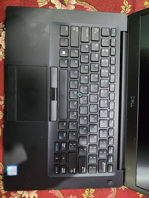 Dell latitude 7490 i5 8th gen 0