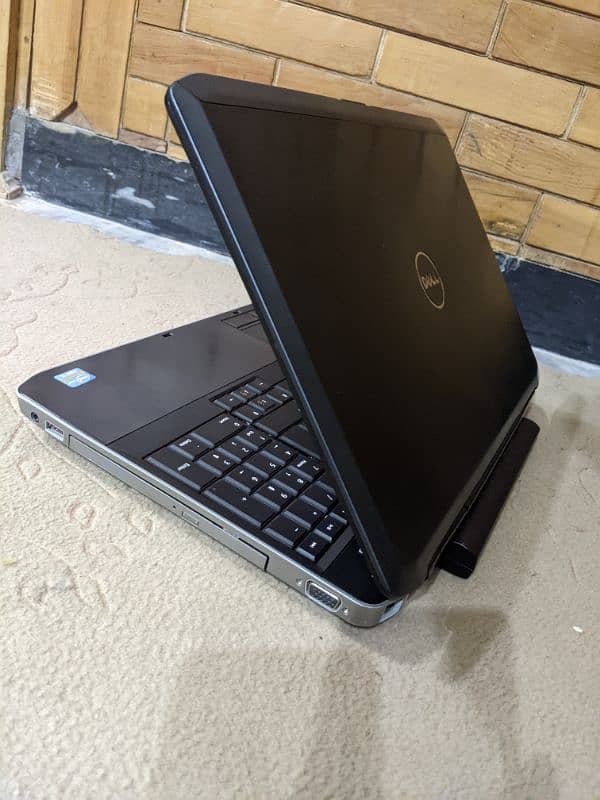 Dell Latitude 5530 Core i5 8/512 SSD 5