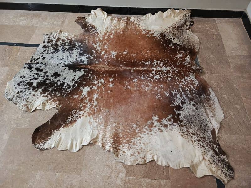 Cowhide Rugs (skins) 0