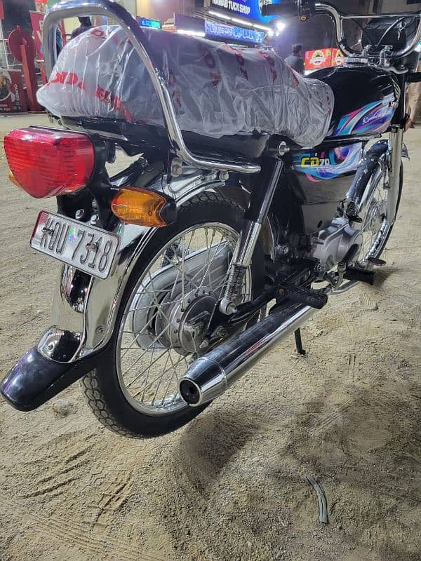 Honda CD-70 Model 2024 Karachi registered 1st owner 7