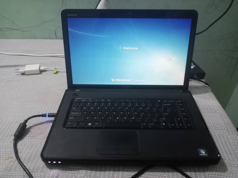 dell laptop 1