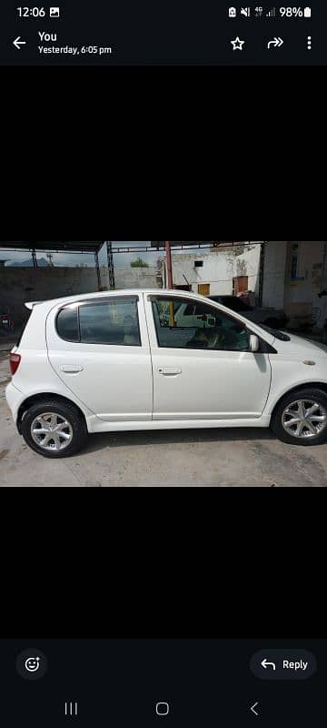 Toyota Vitz 1999/ 2013 3