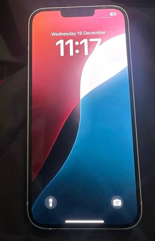 iPhone 14 plus 10/10 condition factory unlocked non pta 2