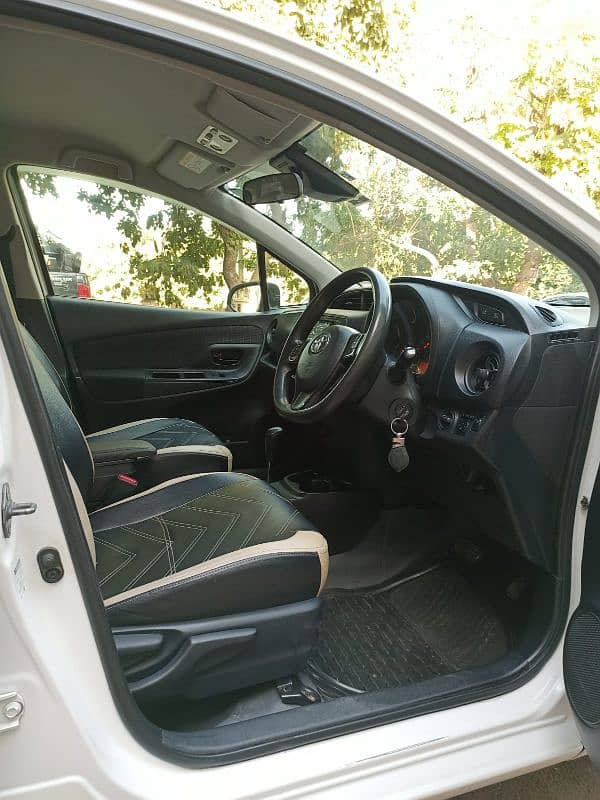 Toyota Vitz 2019 13