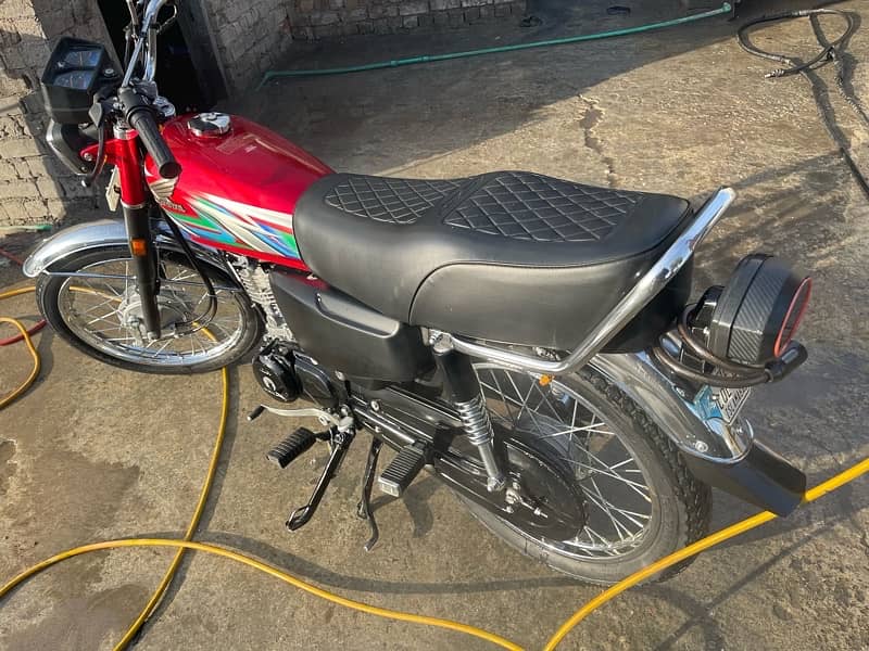 Honda CG 125 2024 Model 3